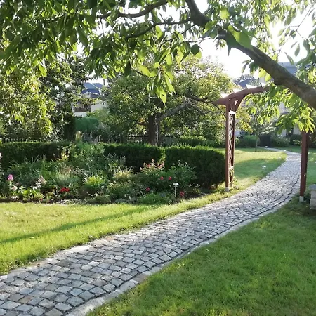 Kleiner Im Gruenen Radeberg